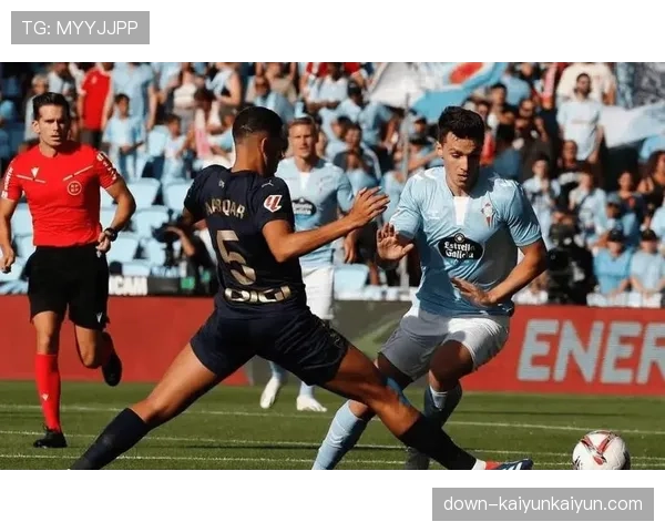 瓦伦西亚2-2塞尔塔，赛后报告显示两队转换进攻次数均超20次